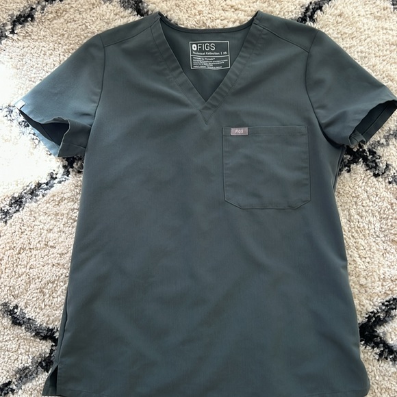 Green/gray “bonsi” colored scrub set - Picture 2 of 3